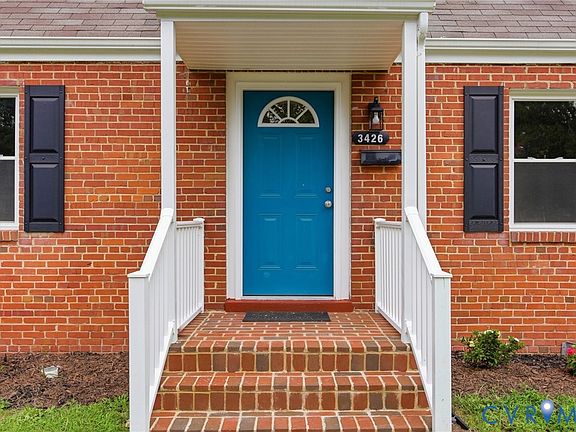 4th image of 3426 Danbury Rd