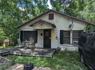 1108 Travis St, Bryan, TX 77803