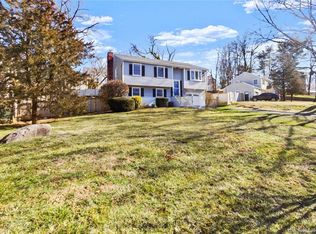 31 Woolsey Rd, Stamford, CT 06902