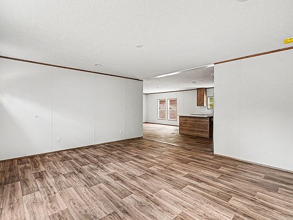 5th image of 407 Tupelo Way