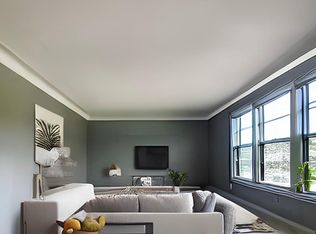 2576 Warrensville Center Rd, University Heights, OH 44118