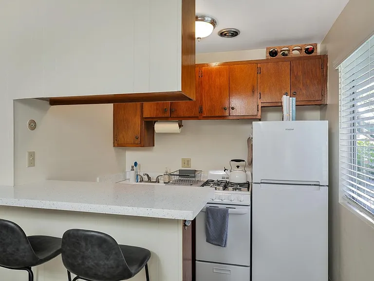 1551 Chalcedony St — Photo 5