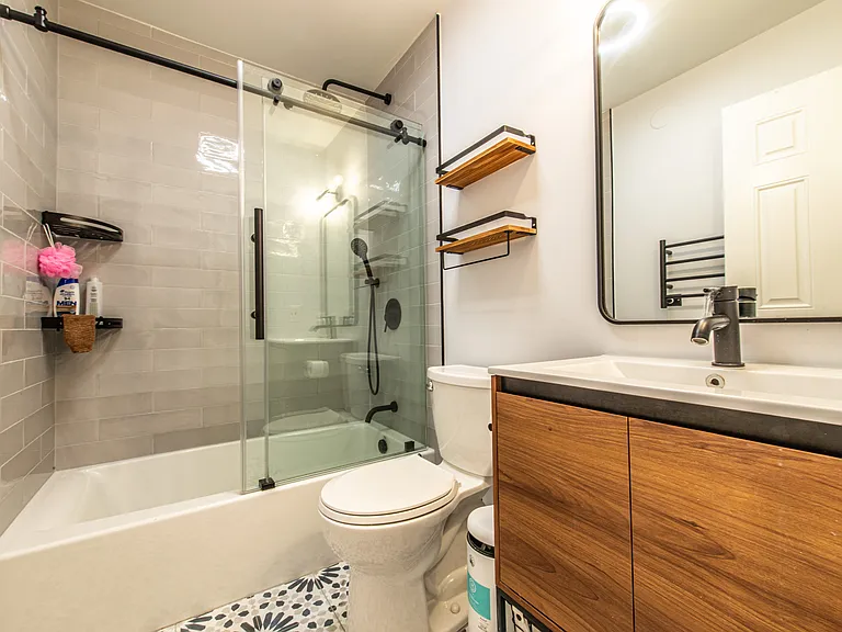 2707 N Halsted St #3 — Photo 45