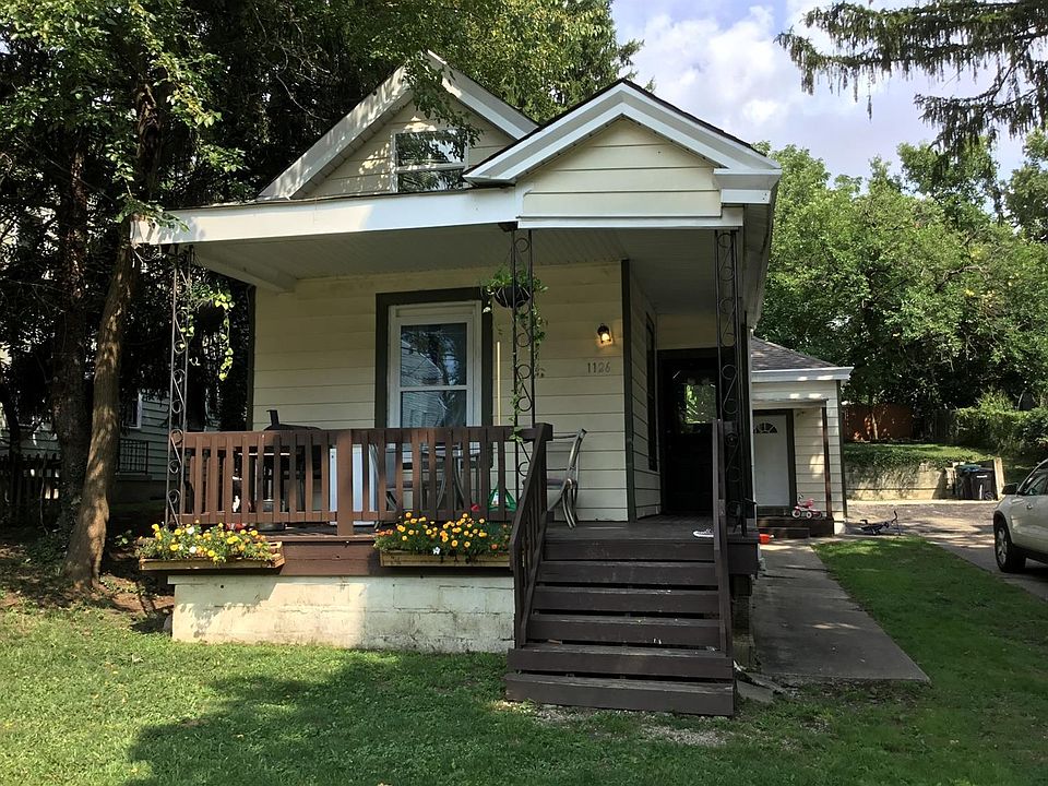 1st image of 1126 Rosemont Ave
