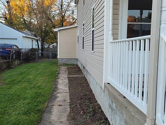 2nd image of 4017 Pleasant View Ave