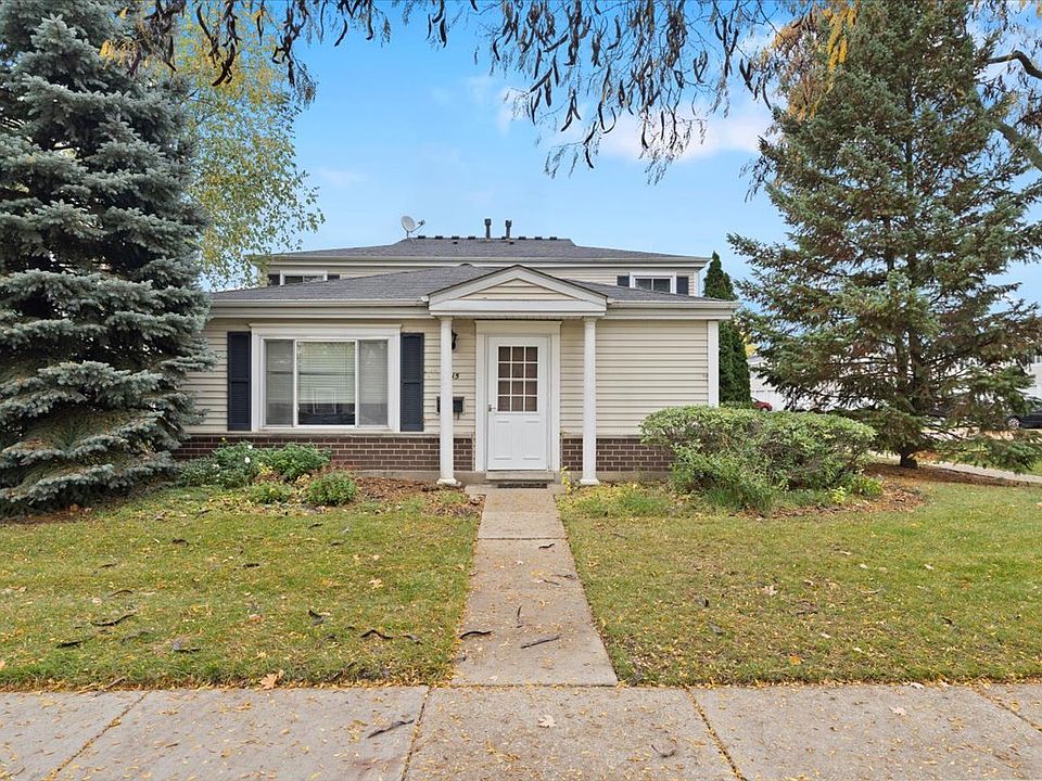 1st image of 1515 Quaker Ln #121-A