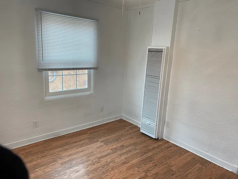 316 Maple St SE #316 — Photo 12
