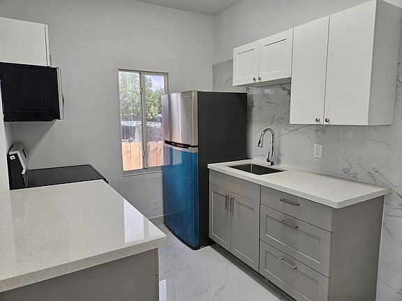 4th image of 2485 NW 61st St #A