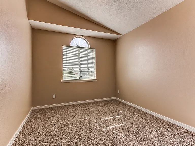628 Paseo Hermoso Dr — Photo 21