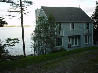 12 Dakota Trl, Boothbay, ME 04537