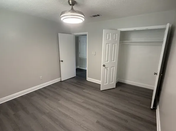 139 McDonnell Ave, Biloxi, MS