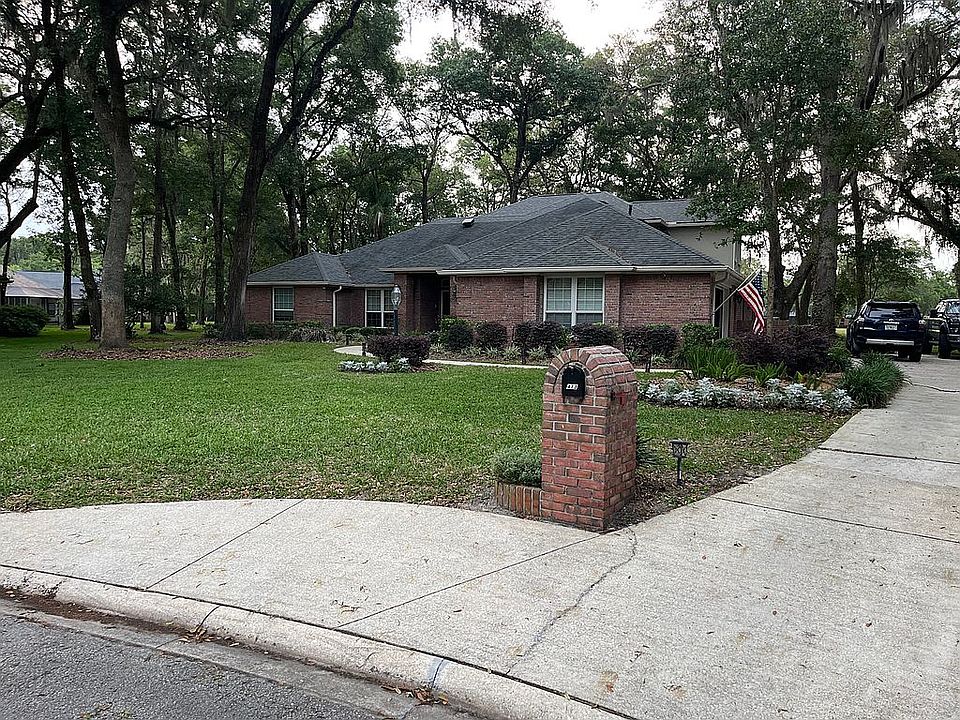 1st image of 413 Standing Oak Ct