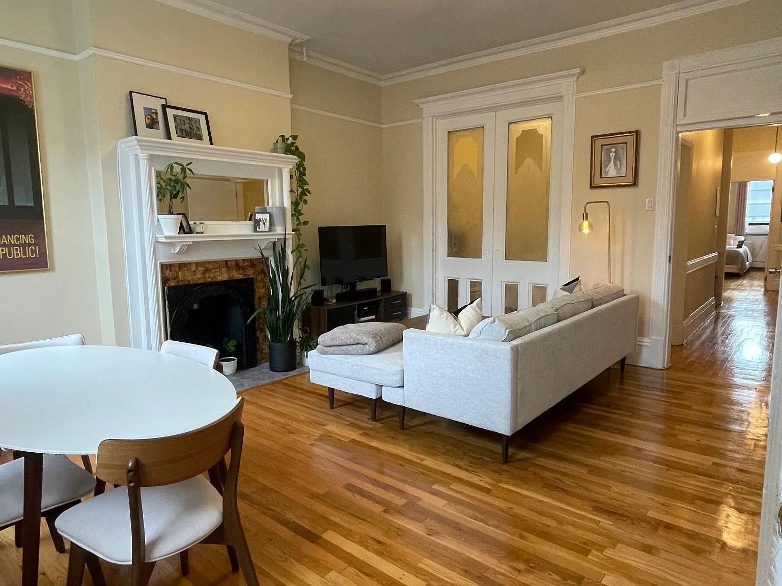 2 bed, 1400 sqft, $3,975 — Photo 4