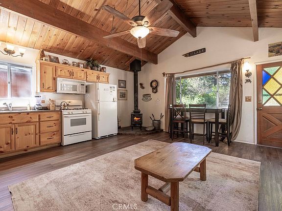 3rd image of 926 W Robinhood Blvd