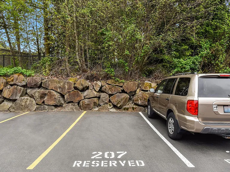 4635 W Lake Sammamish Pkwy SE #G105 — Photo 24