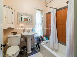 611 Centre St #505, Newton, MA 02458