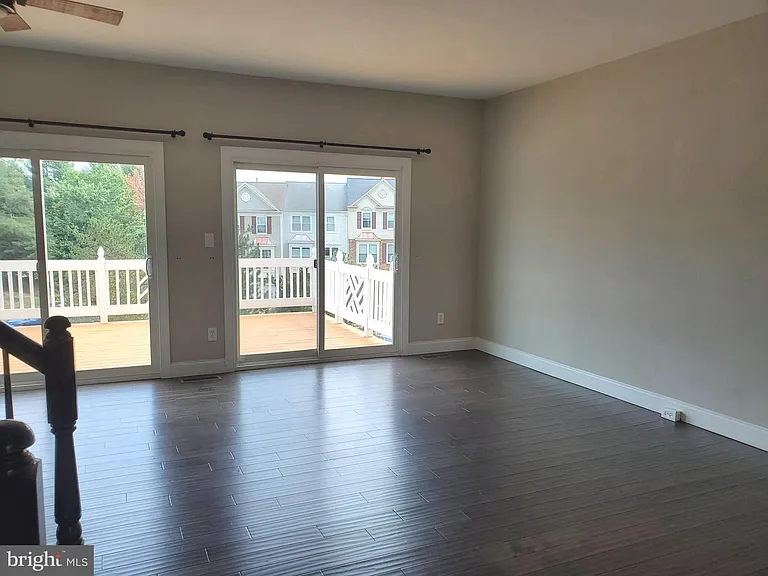 3983 Hartlake St — Photo 5
