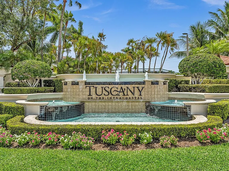 4216 Tuscany Way #4 — Photo 48
