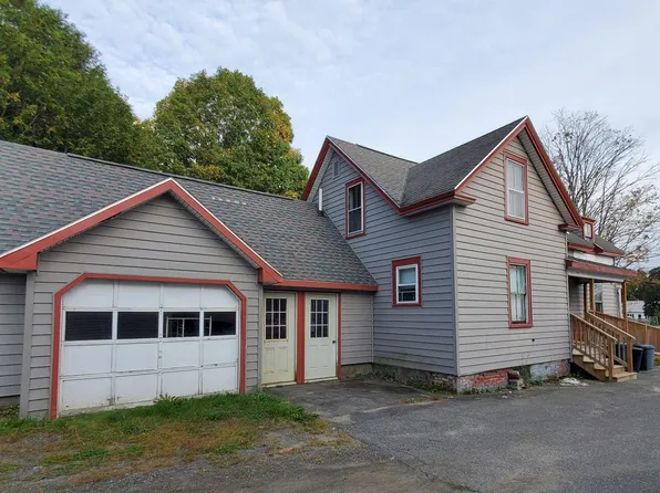 11 Lawton Street, Skowhegan, ME 04976