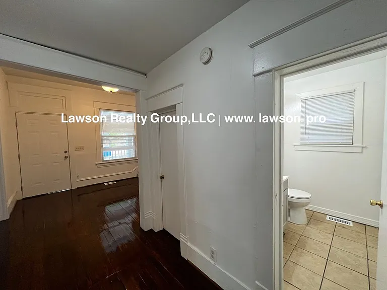 1208 Chapman Ave SW — Photo 13