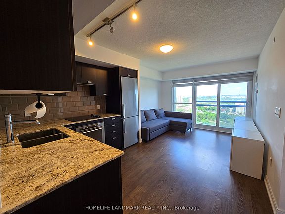 3rd image of 275 Village Green Sq #2520