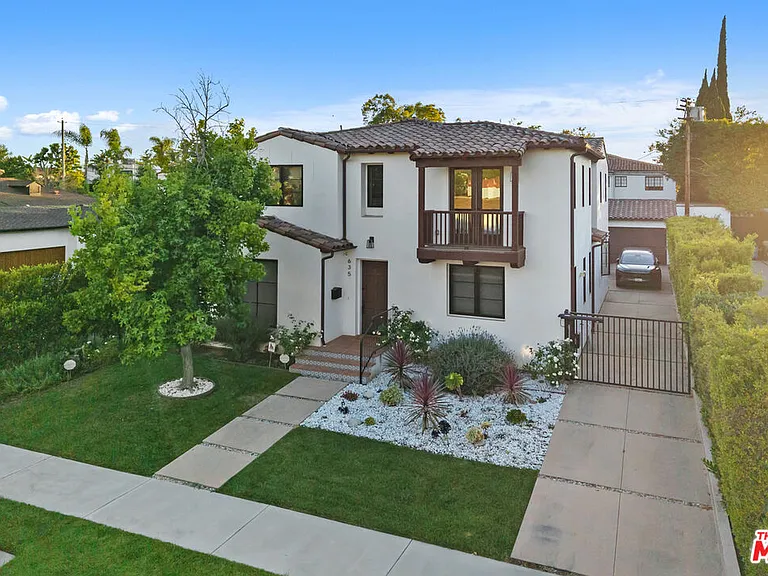 635 Seward St — Photo 42