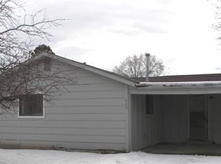 226 Beach Ln, Montrose, CO 81401