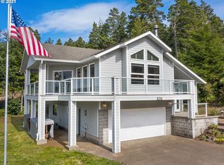 5410 Grand Ave NW, Tillamook, OR 97141