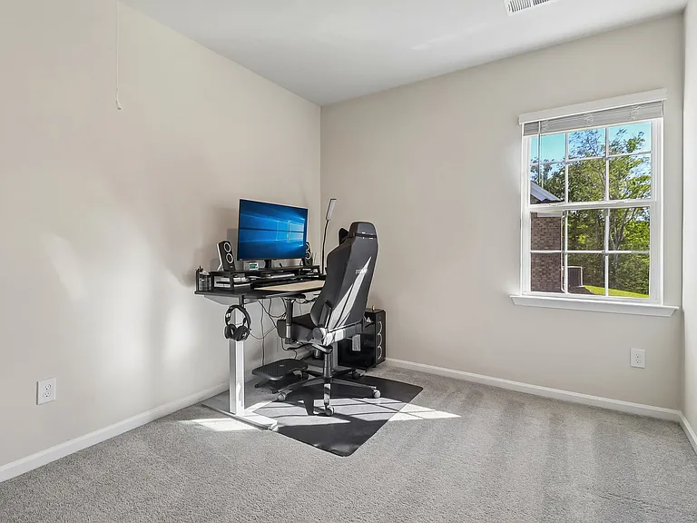 250 Backspin Dr — Photo 22