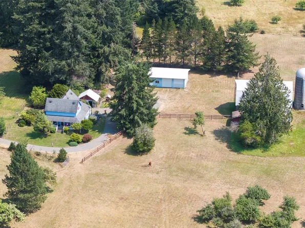 42 Bush Creek Road, Elma, WA 98541