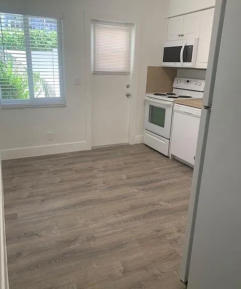 3700 NE 22nd Ave #3 — Photo 27