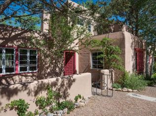 112 Camino Escondido APT 3, Santa Fe, NM 87501