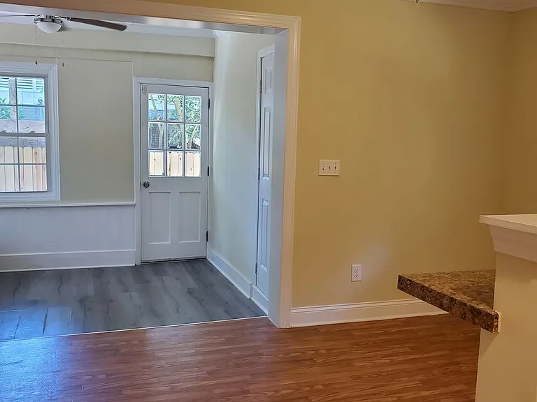 638 Vanderbrook Rd — Photo 9