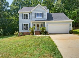 6912 Brigmore Ct, Raleigh, NC 27617