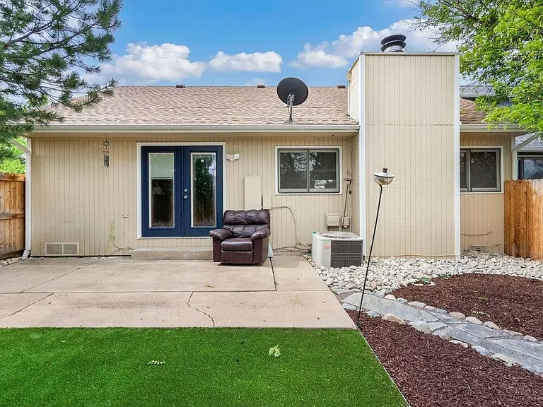 5434 Fossil Ct N — Photo 21