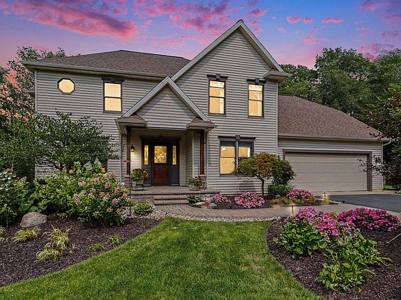2nd image of 6457 Oak Ct