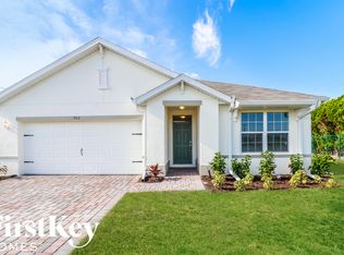 702 SW 30th Ter, Cape Coral, FL 33914
