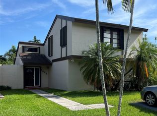 9068 SW 129th Ln, Miami, FL 33176