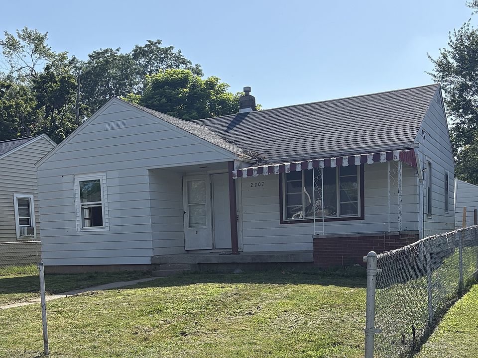 1st image of 2207 S Biltmore Ave