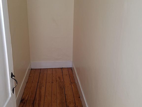 3rd image of 2 Charles St