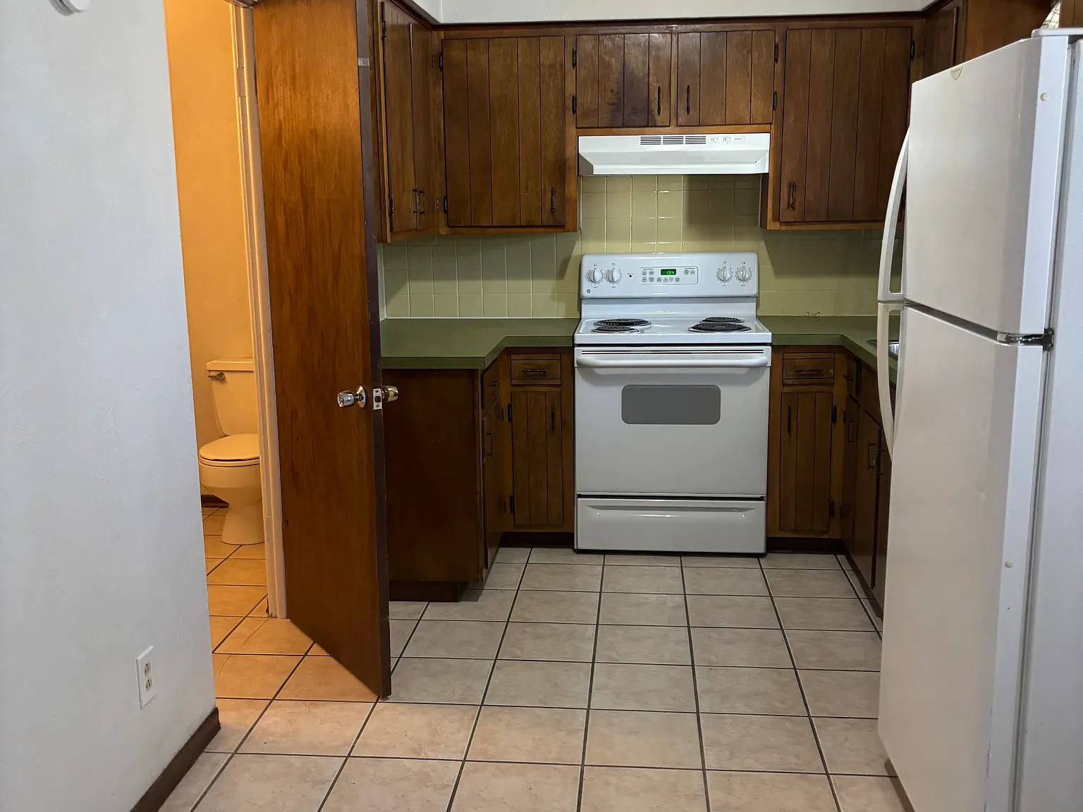 505 N Broadview St — Photo 4
