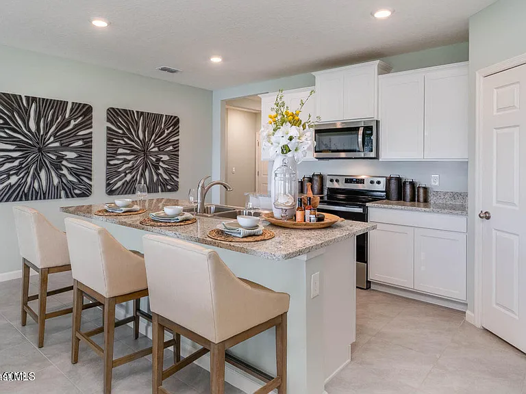 6505 Topaz Dr — Photo 3