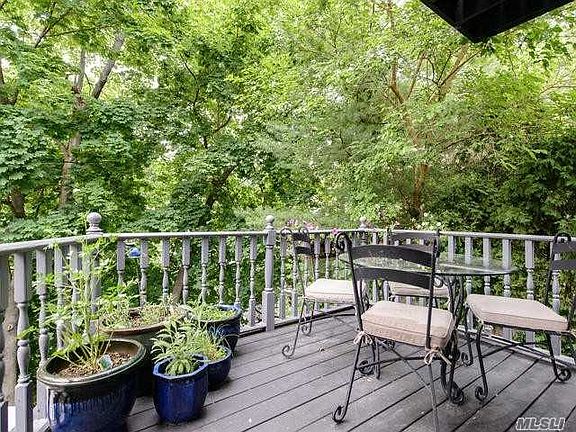 5th image of 158 Prospect Ave
