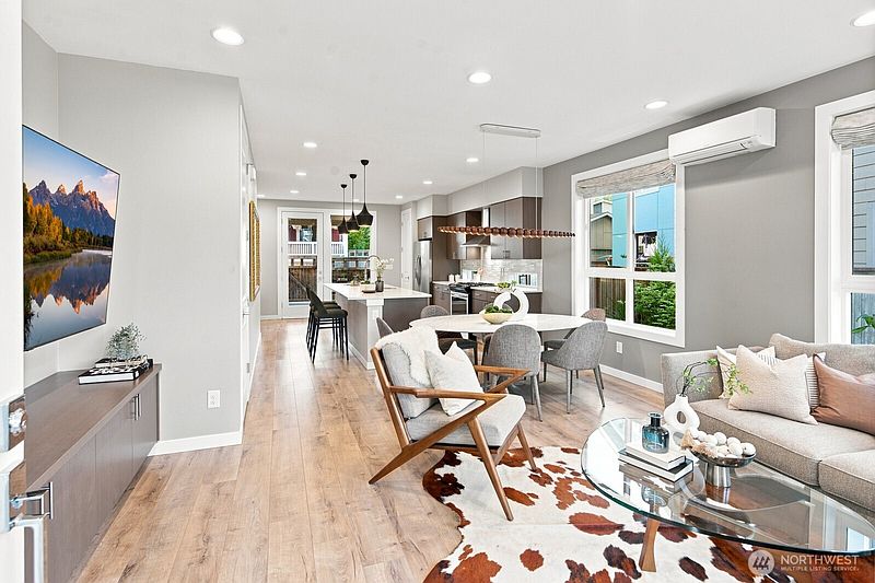 3rd image of 650 SW 100 Street