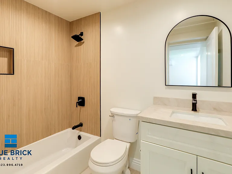 1405 N Normandie Ave #108 — Photo 12