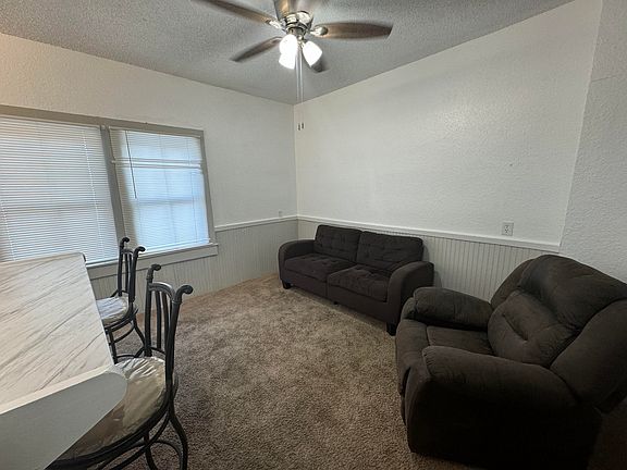 5th image of 108 N Vernon Ave APT 3