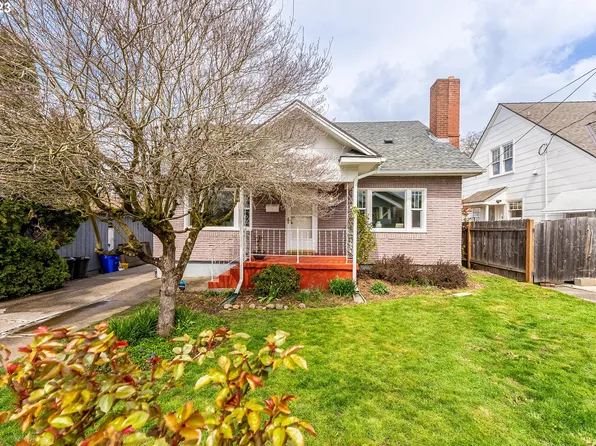 3809 SE Cora St, Portland, OR 97202