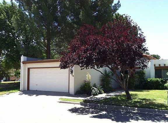 2nd image of 600 Lakeway Dr #600