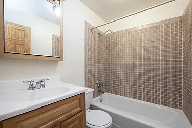 Rented by R New York