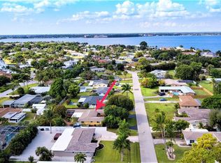 536 Val Mar Dr, Fort Myers, FL 33919